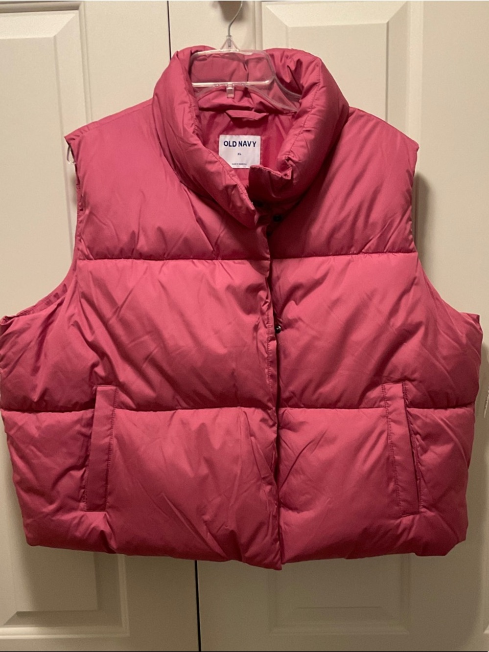 Old Navy Women’s Puffer Vest Purplish/Pink Zip/Snap Size XL NWTs